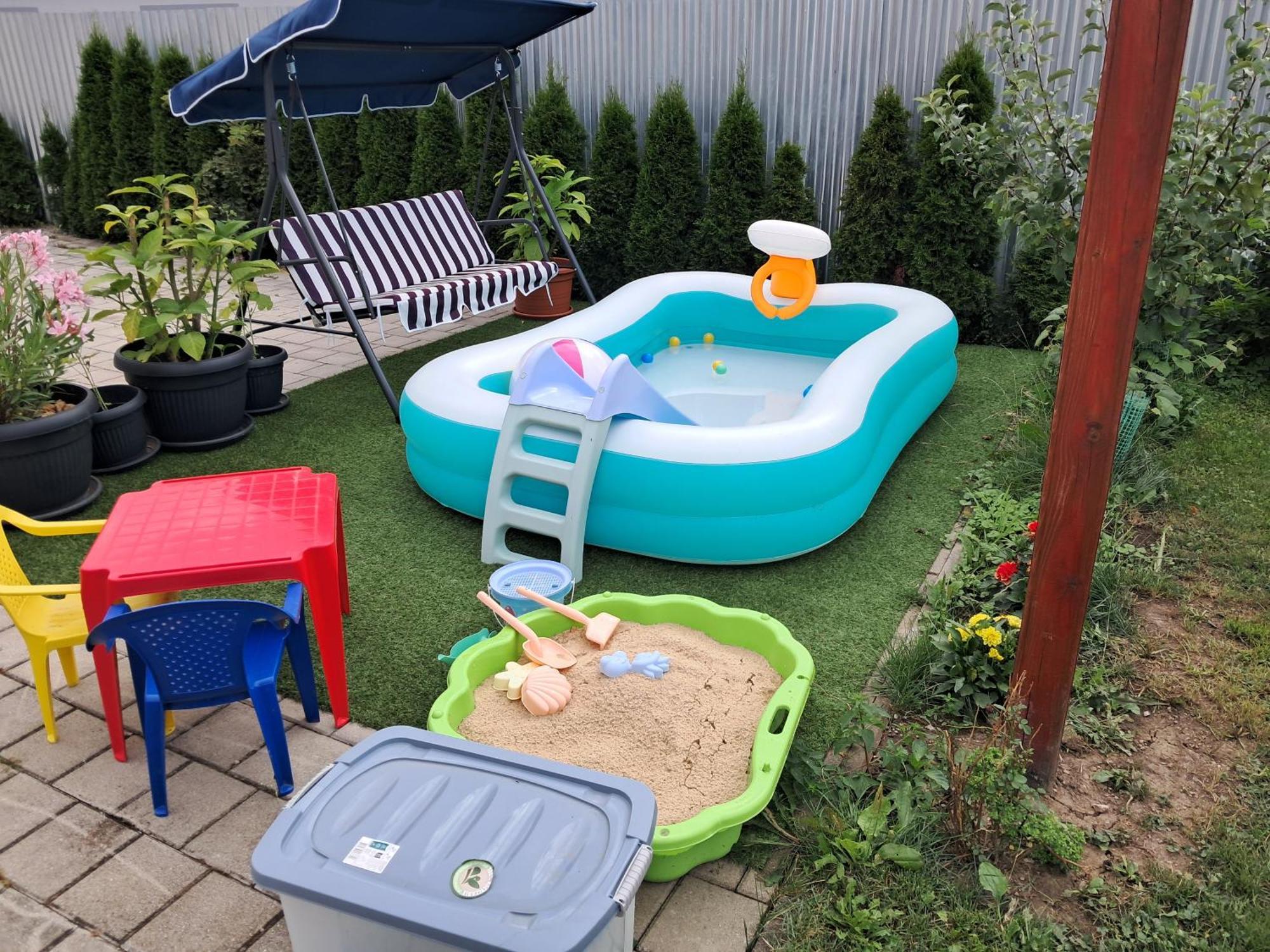 Petunia-Dom S Dvoma Spalnami Bešeňová Exteriör bild